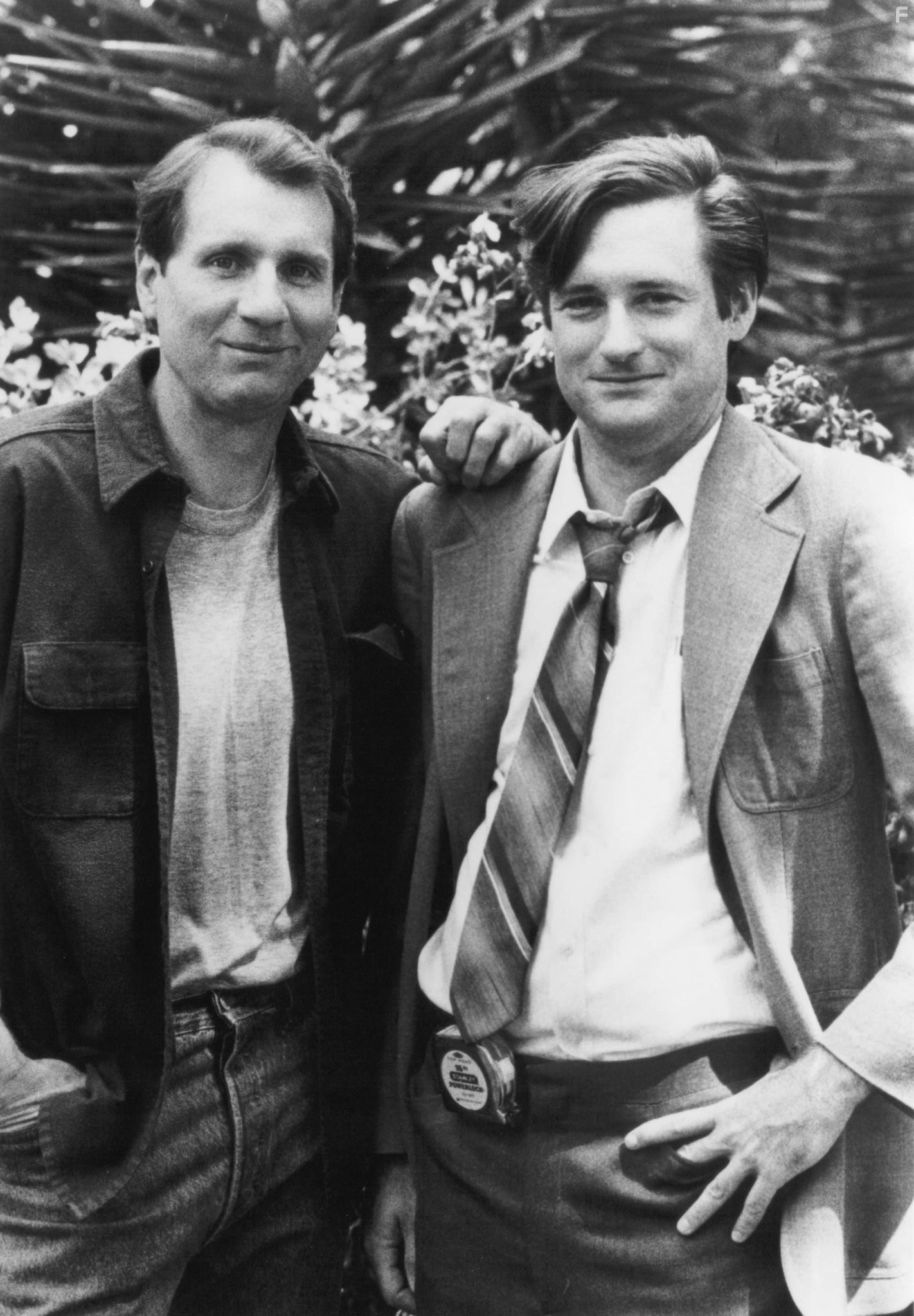 Bill Pullman and Ed O'Neill in Братья-сестры, соперники-соперницы (1990)