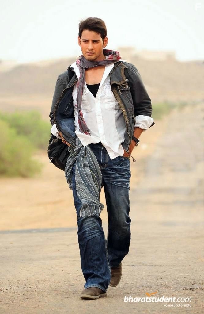 Mahesh Babu in Махеш Каледжа (2010)