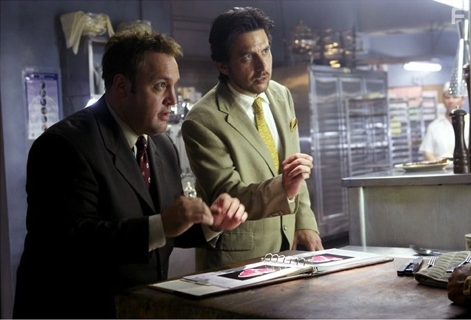 Kevin James in Жаренные (2006)