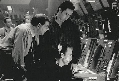 John Cusack, Billy Bob Thornton, and Jerry Grayson in Управляя полётами (1999)