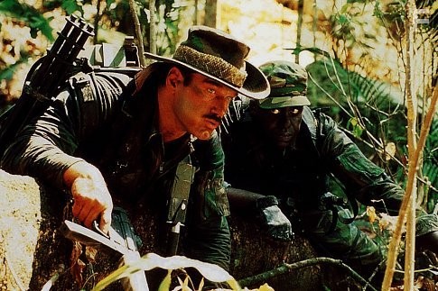 Jesse Ventura and Bill Duke in Хищник (1987)