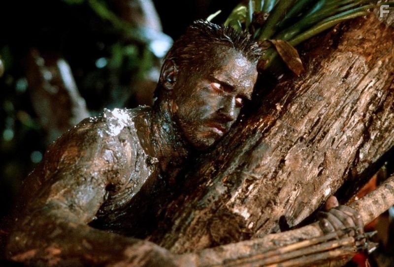 Arnold Schwarzenegger in Хищник (1987)