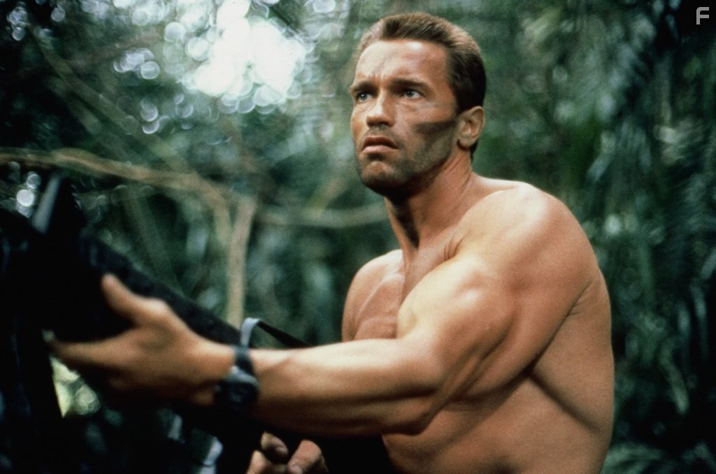 Arnold Schwarzenegger in Хищник (1987)