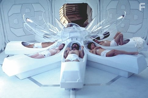 Sigourney Weaver, Tom Skerritt, and Veronica Cartwright in Чужoй (1979)