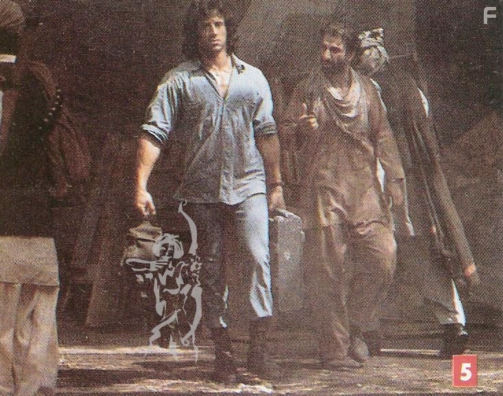 Sylvester Stallone and Sasson Gabai in Рэмбо 3 (1988)