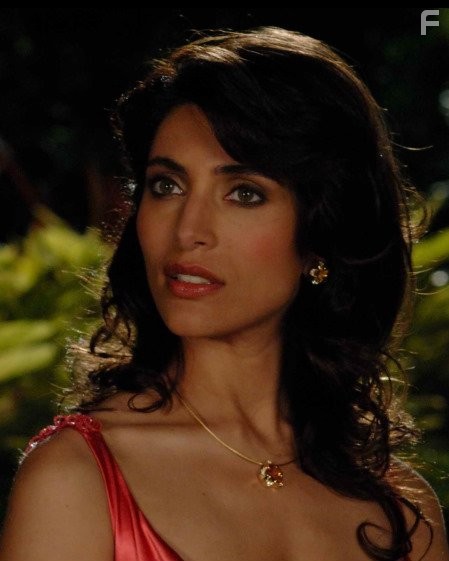 Caterina Murino in Казино Рояль (2006)
