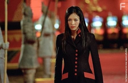 Ziyi Zhang in Чaс пик 2 (2001)