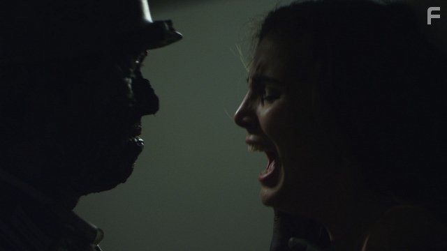 Нацисты в центре Земли (2012)