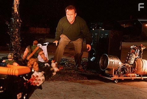 Phil Hartman in Солдатики (1998)