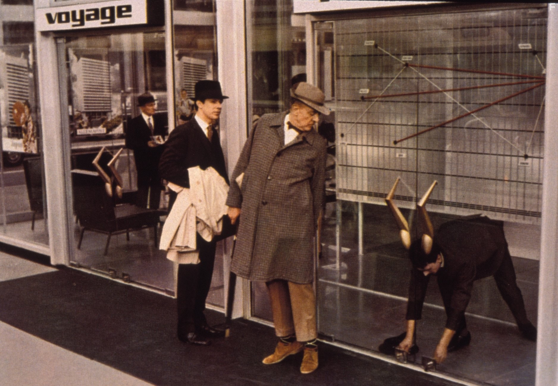 Jacques Tati in Время развлечений (1967)