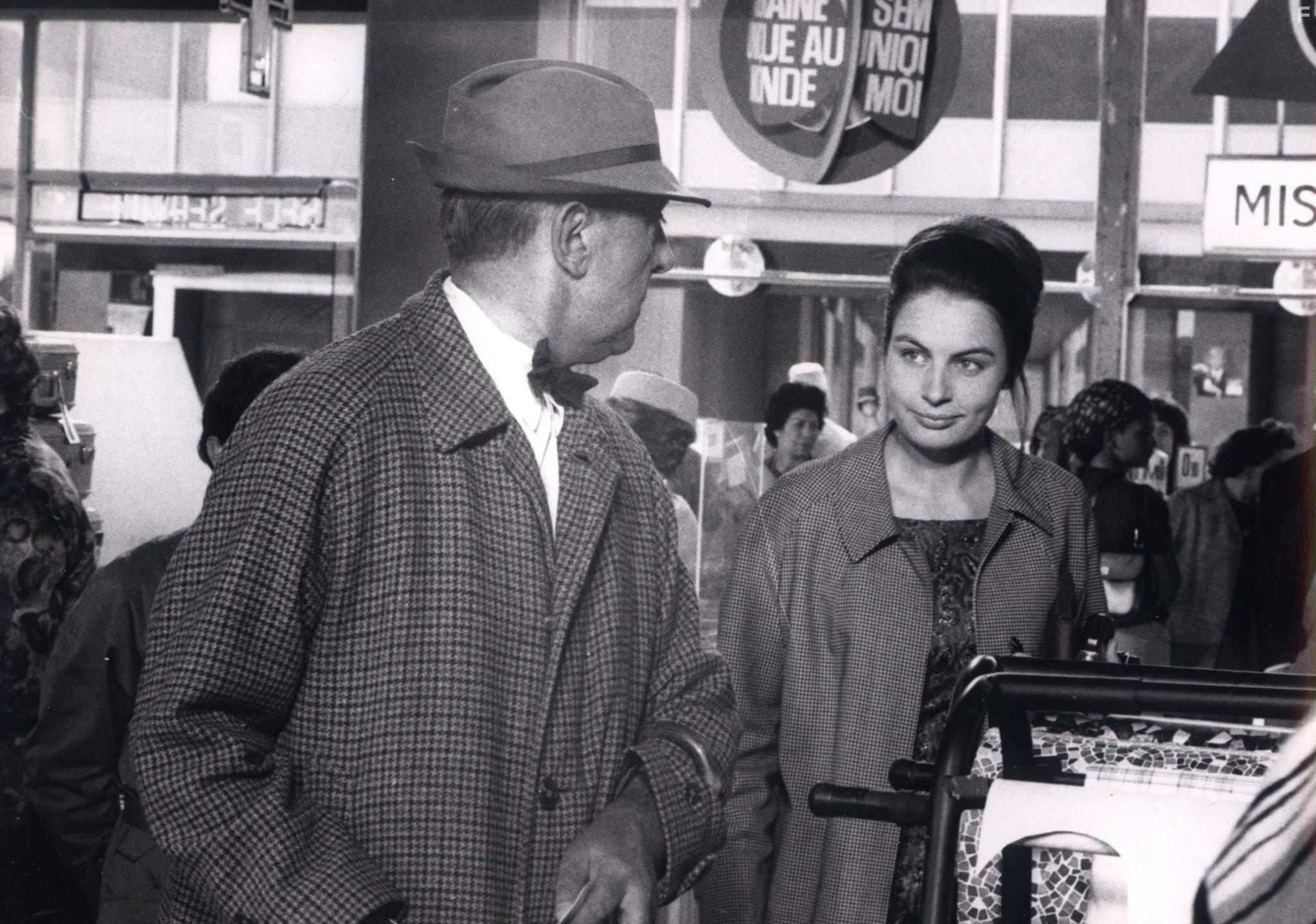 Jacques Tati in Время развлечений (1967)