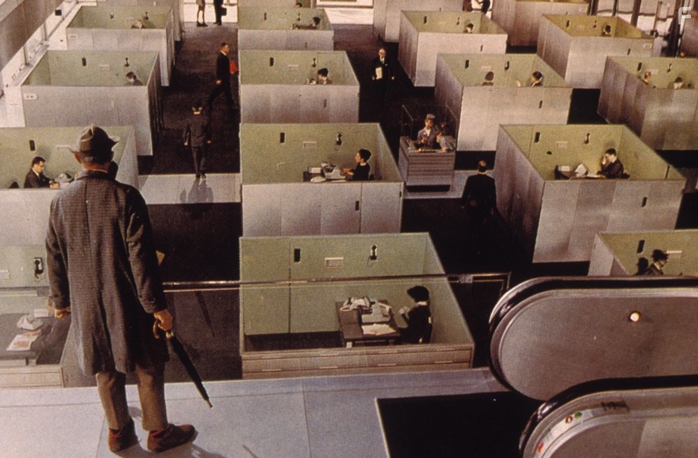 Jacques Tati in Время развлечений (1967)