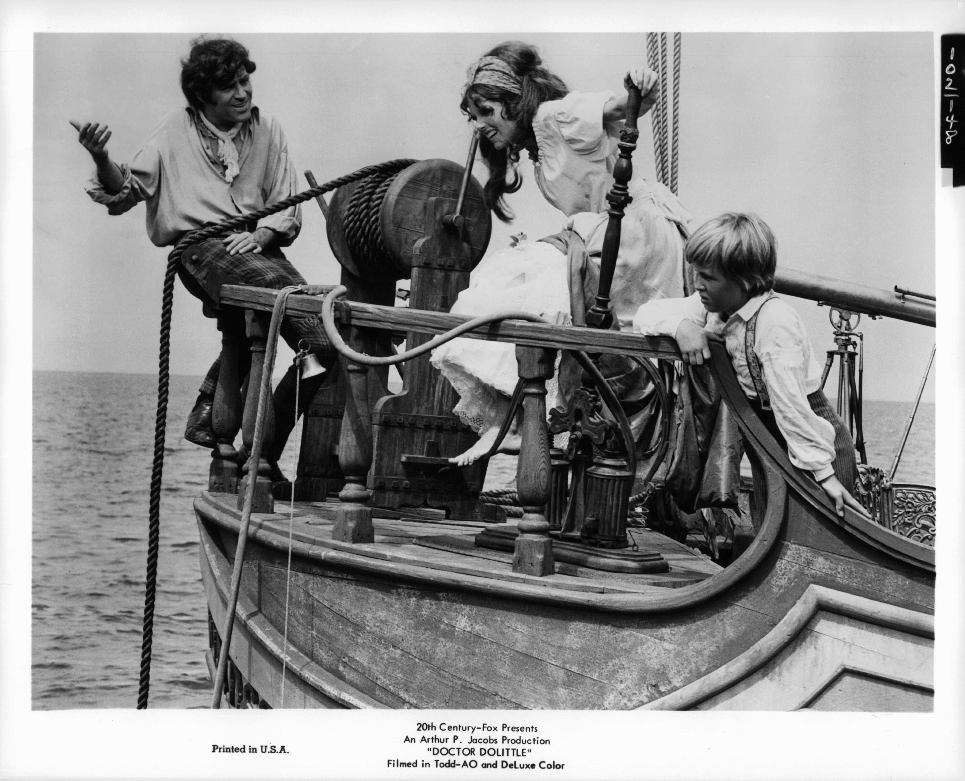 Samantha Eggar, William Dix, and Anthony Newley in Доктор Дулиттл (1967)