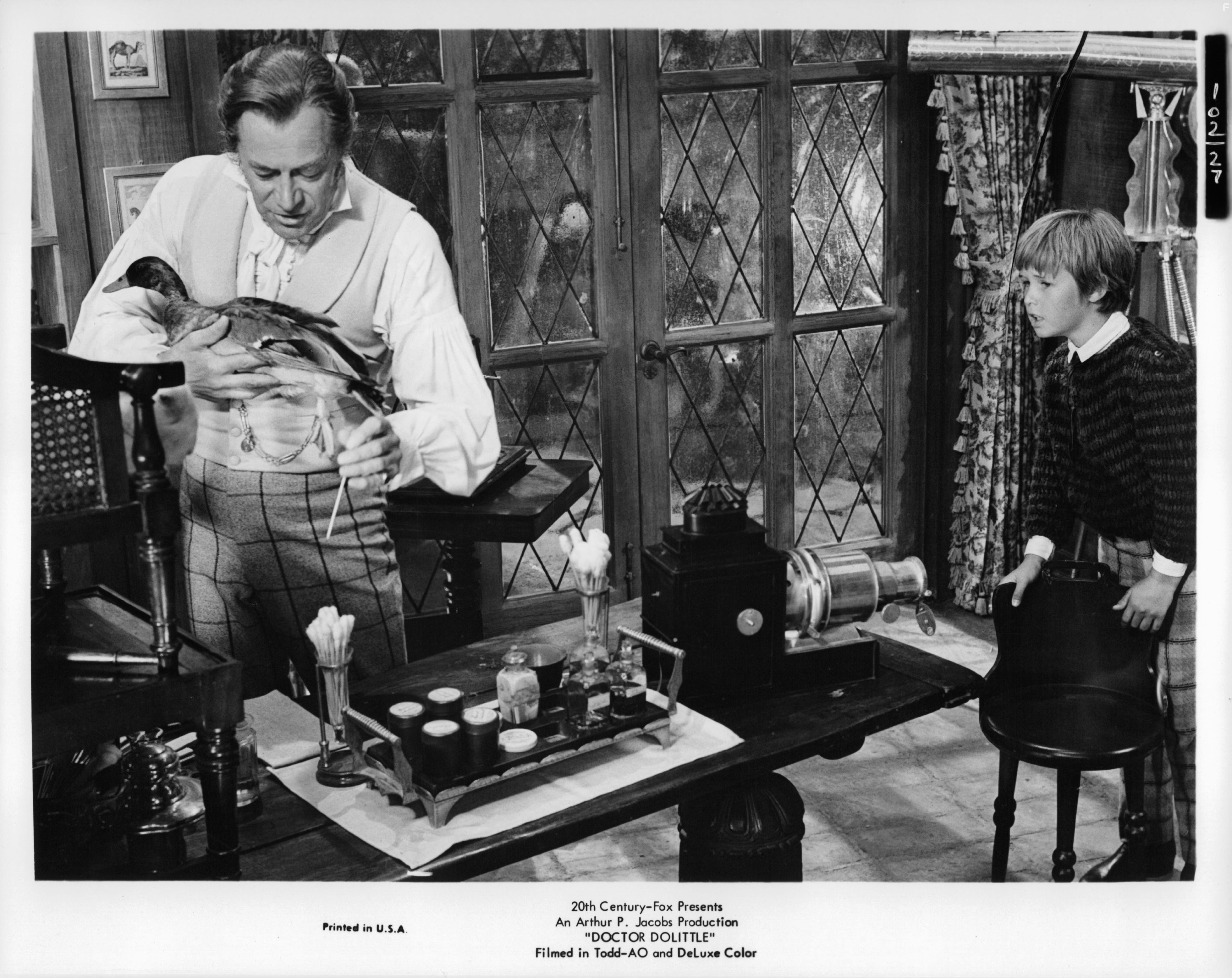 Rex Harrison and William Dix in Доктор Дулиттл (1967)