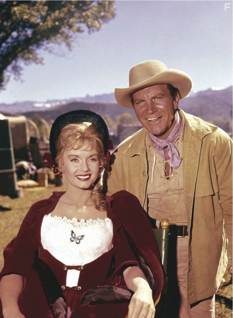 Debbie Reynolds and Robert Preston in Война на Диком Западе (1962)