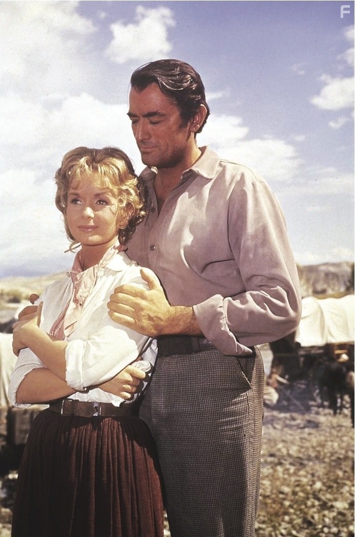 Gregory Peck and Debbie Reynolds in Война на Диком Западе (1962)