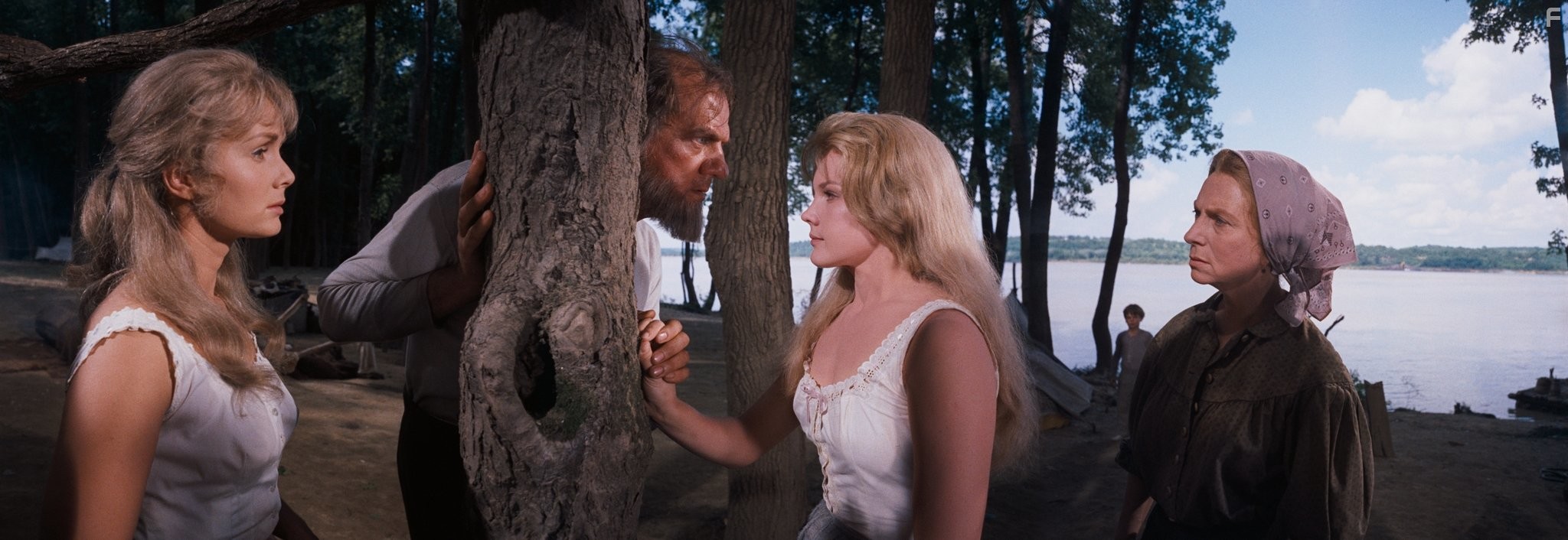 Karl Malden, Agnes Moorehead, Debbie Reynolds, and Carroll Baker in Война на Диком Западе (1962)