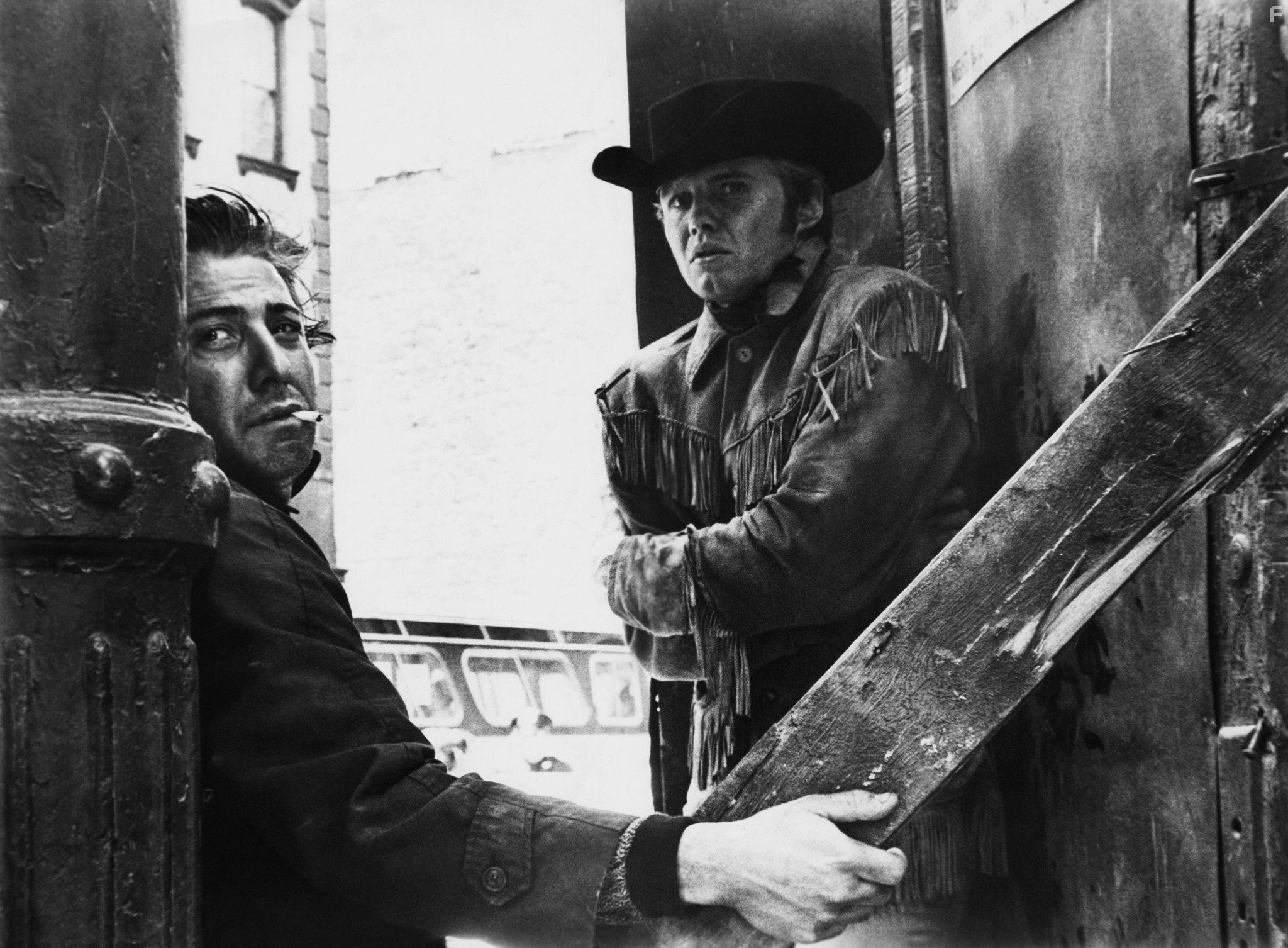 Dustin Hoffman and Jon Voight in Полуночный ковбой (1969)