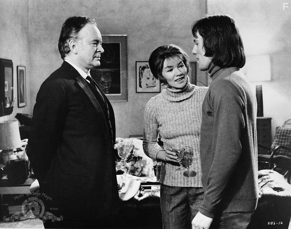Tony Britton, Murray Head, and Glenda Jackson in Воскресенье, проклятое воскресенье (1971)