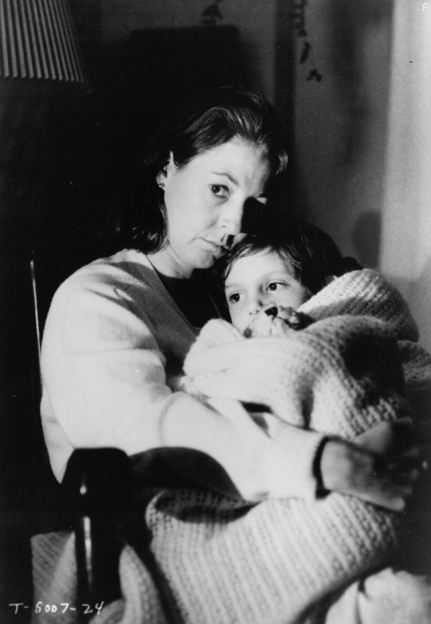 Jane Alexander and Lukas Haas in Завещание (1983)