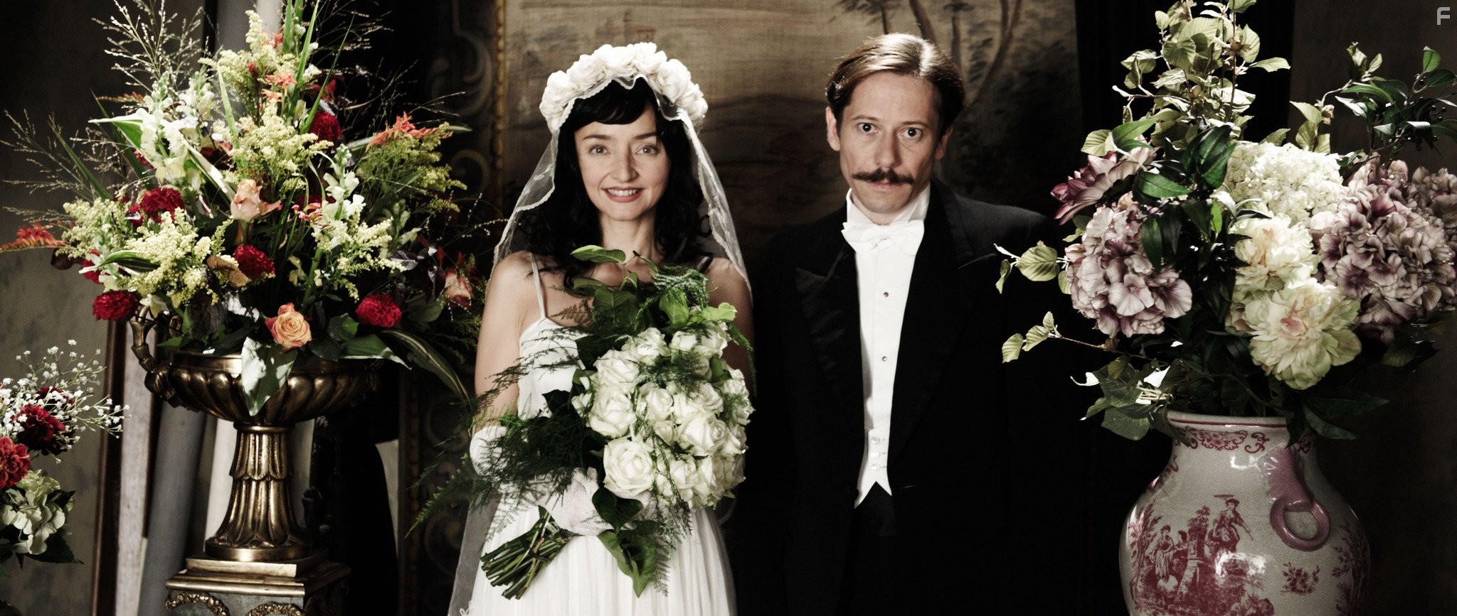 Mathieu Amalric, Maria de Medeiros, and Enna Balland in Цыпленок с черносливом (2011)