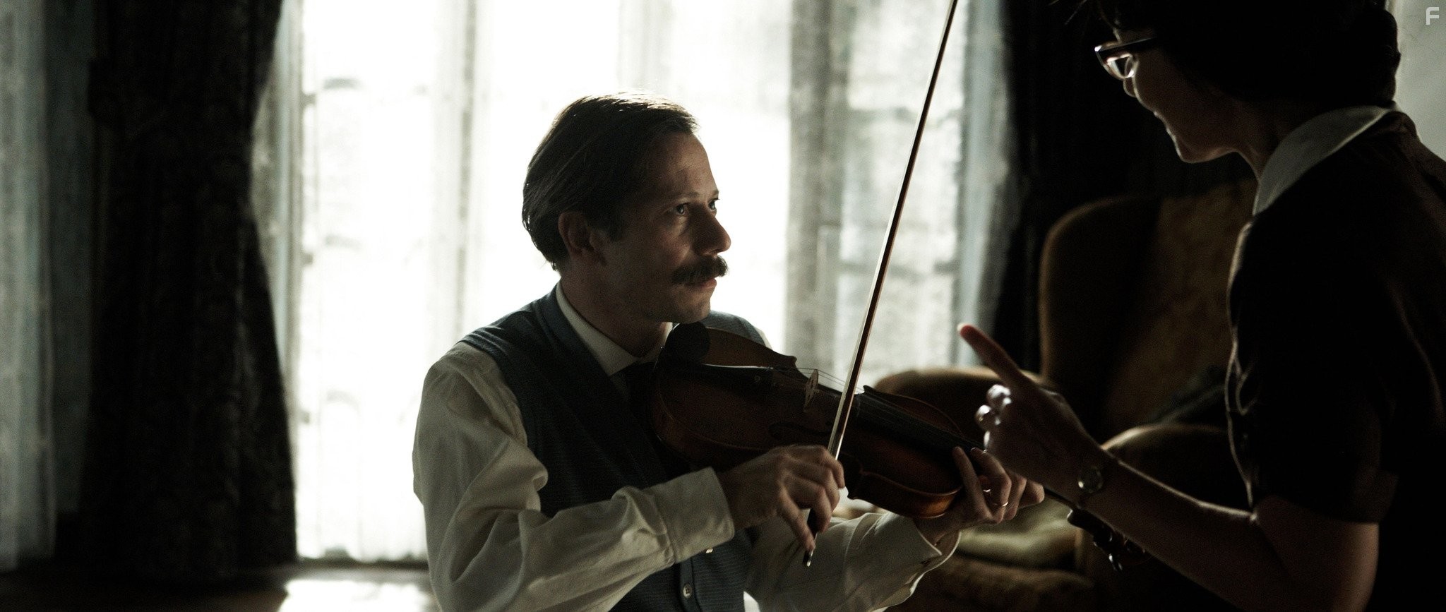 Mathieu Amalric in Цыпленок с черносливом (2011)