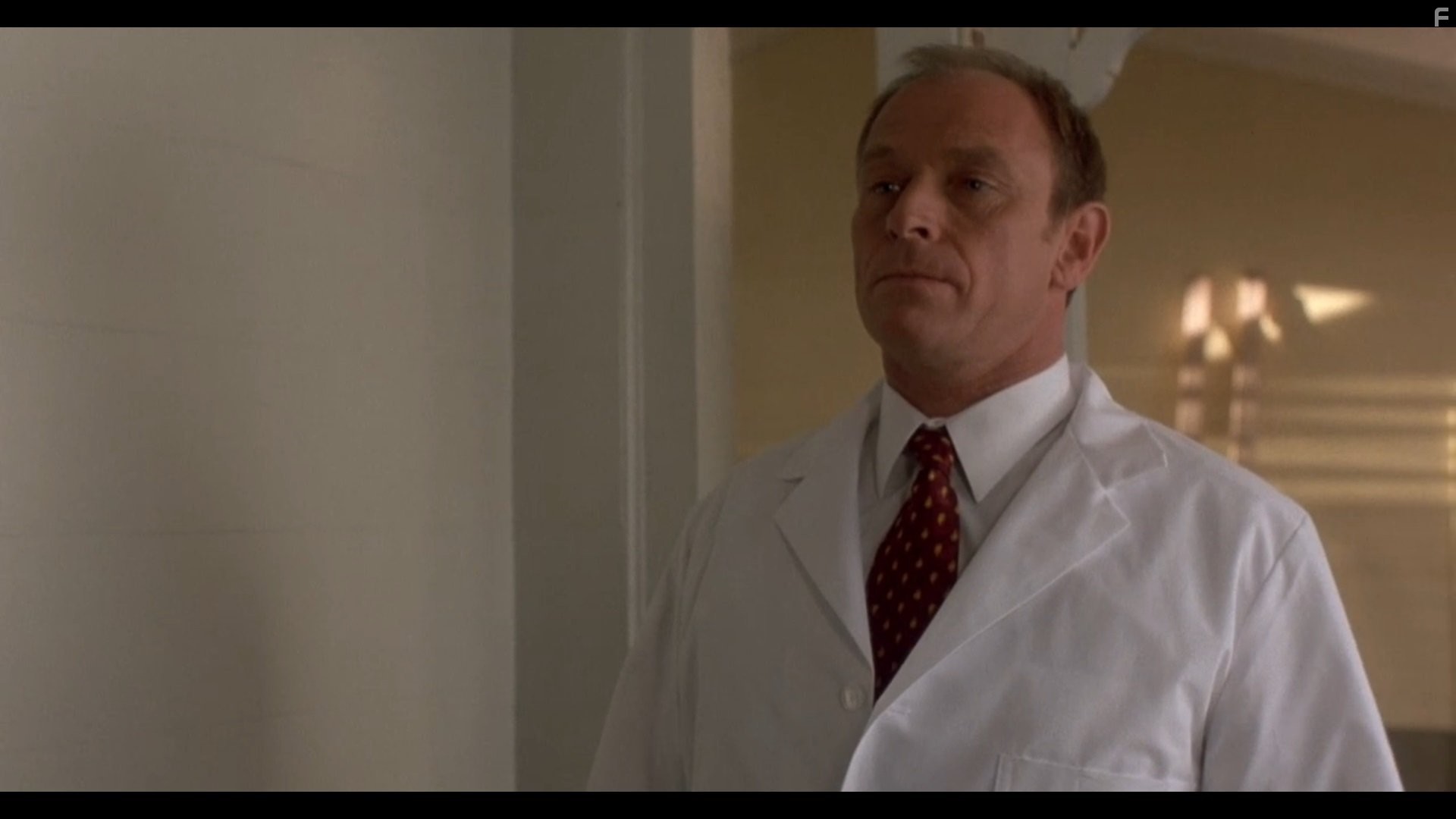Corbin Bernsen in Дантист 2 (1998)
