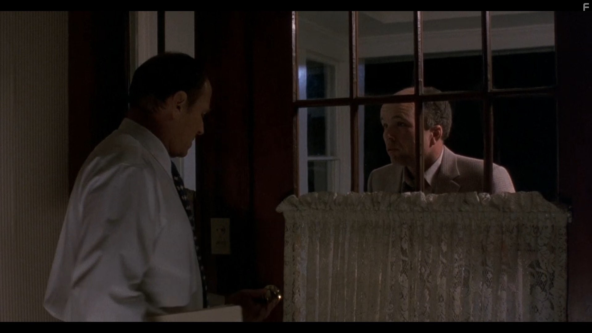 Corbin Bernsen and Clint Howard in Дантист 2 (1998)