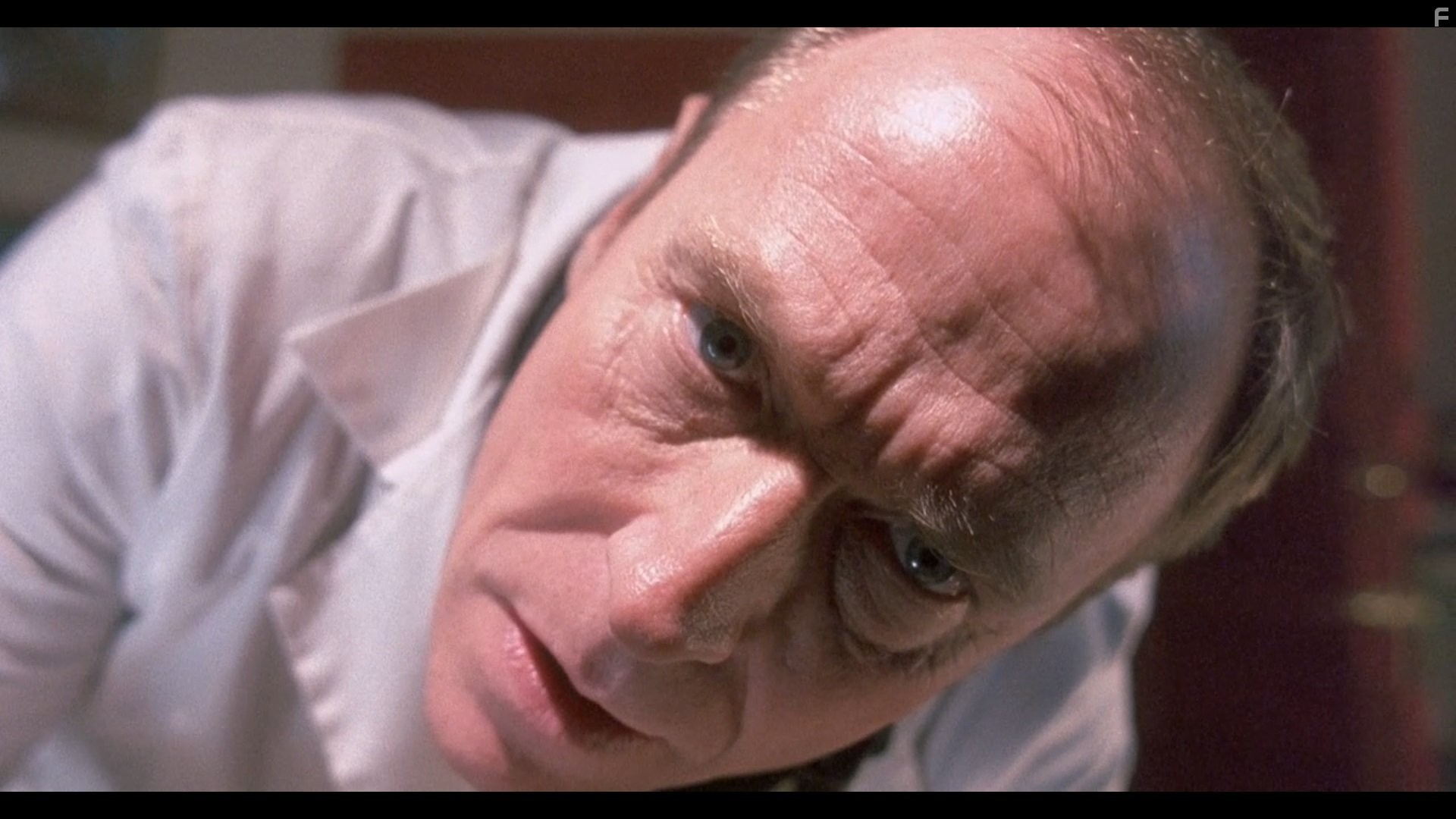 Corbin Bernsen in Дантист 2 (1998)