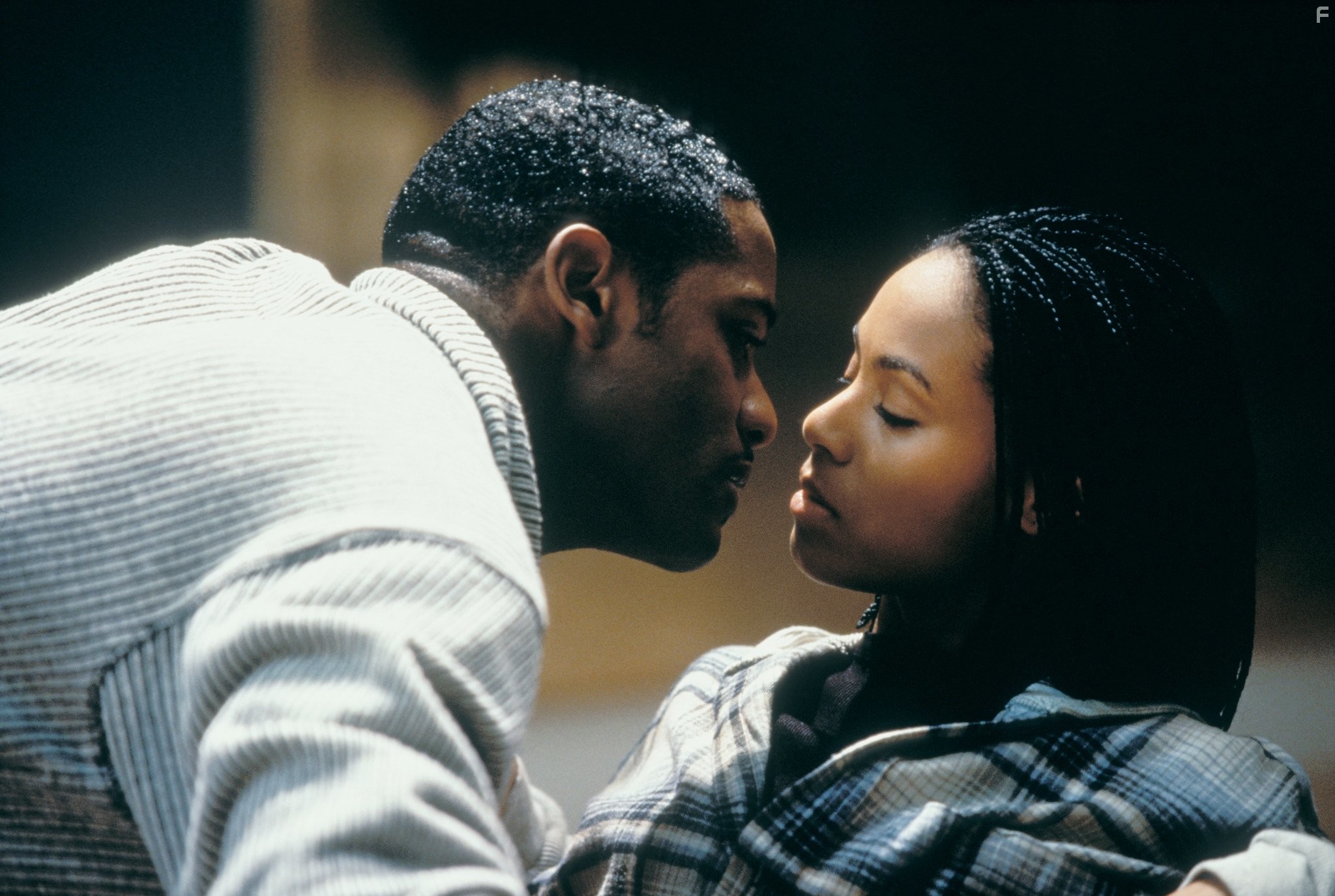 Jada Pinkett Smith and Blair Underwood in Вызов (1996)