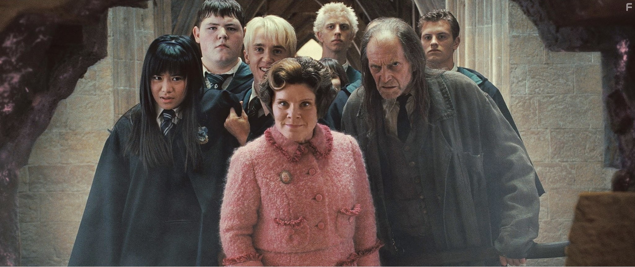 Imelda Staunton, David Bradley, Tom Felton, Jamie Waylett, and Katie Leung in Гарри Поттер и орден Феникса (2007)