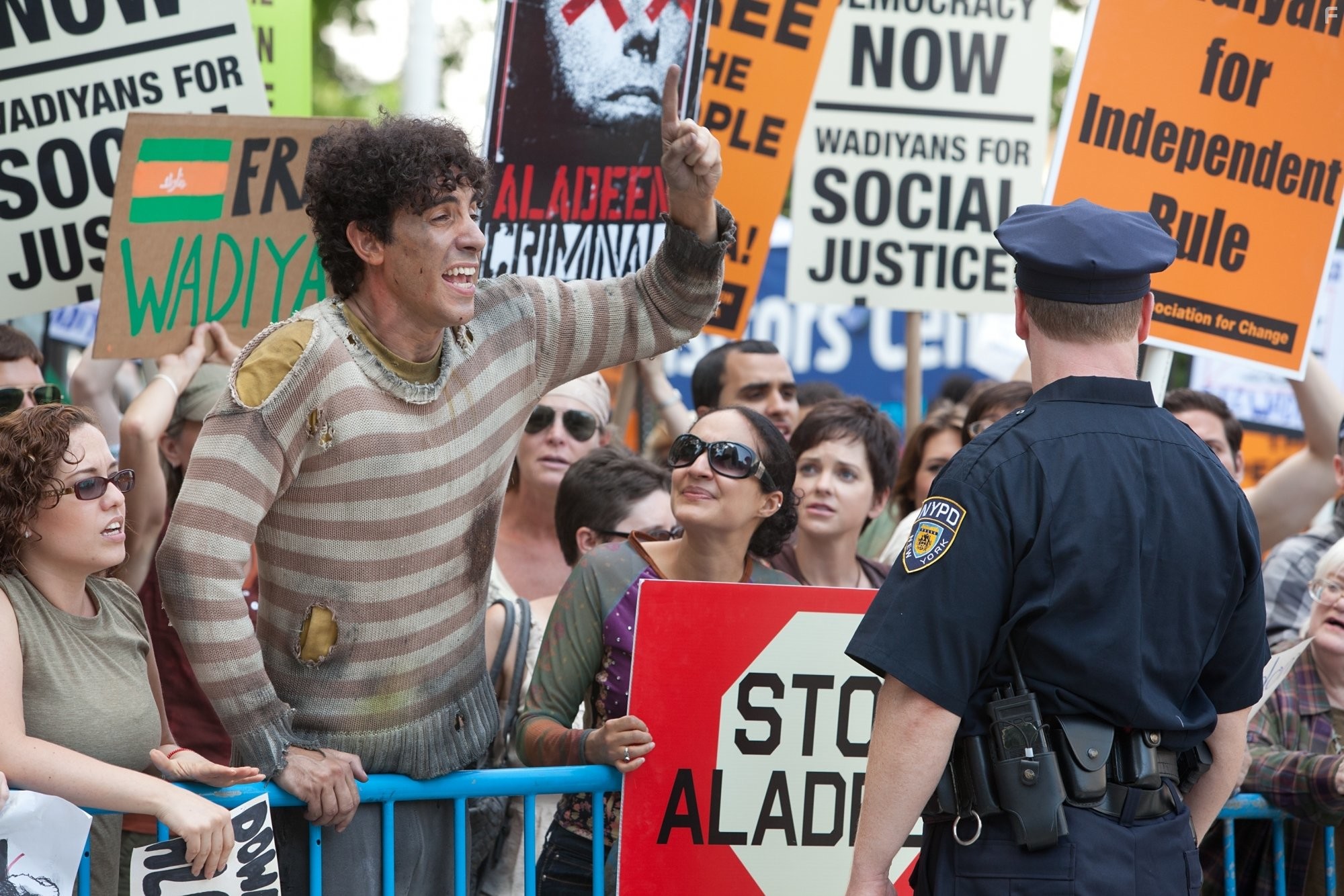 Sacha Baron Cohen in Диктатор (2012)