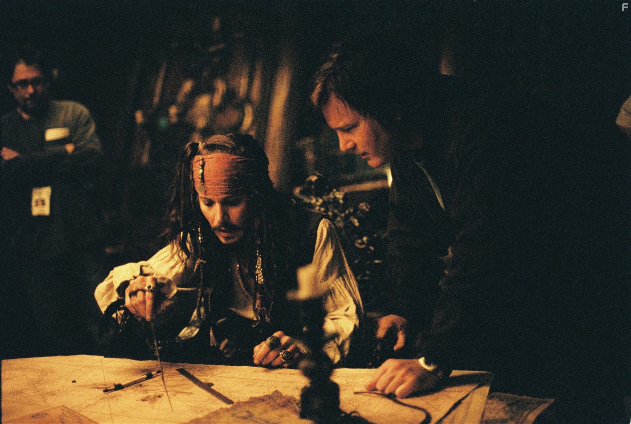 Johnny Depp and Gore Verbinski in Пираты Карибского моря: Сундук мертвеца (2006)
