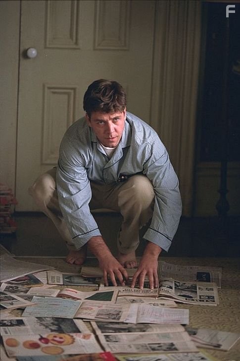 Russell Crowe in Игры разума (2001)