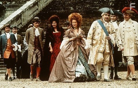 Fanny Ardant and Charles Berling in Насмешка (1996)