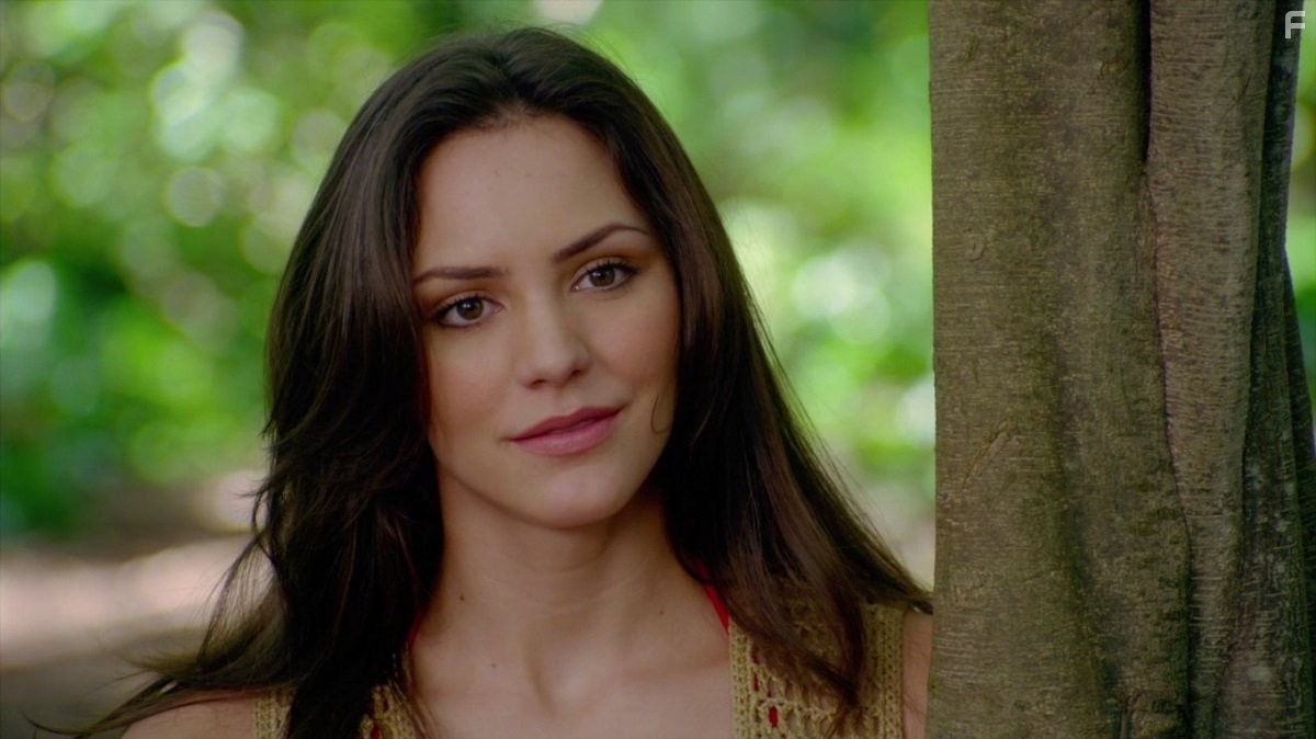 Katharine McPhee in Притворись моим мужем (2011)