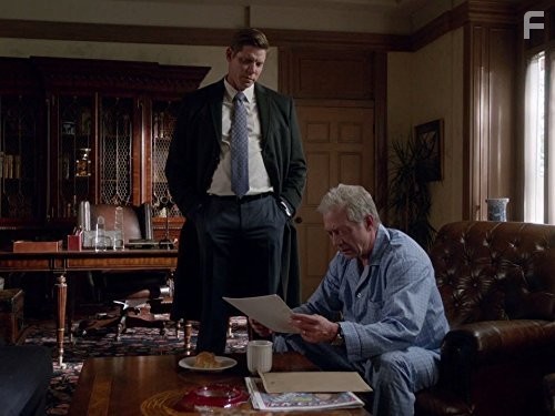 Jeff Perry and Brian Letscher in Скандал (2012)