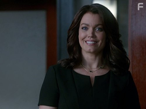 Bellamy Young in Скандал (2012)