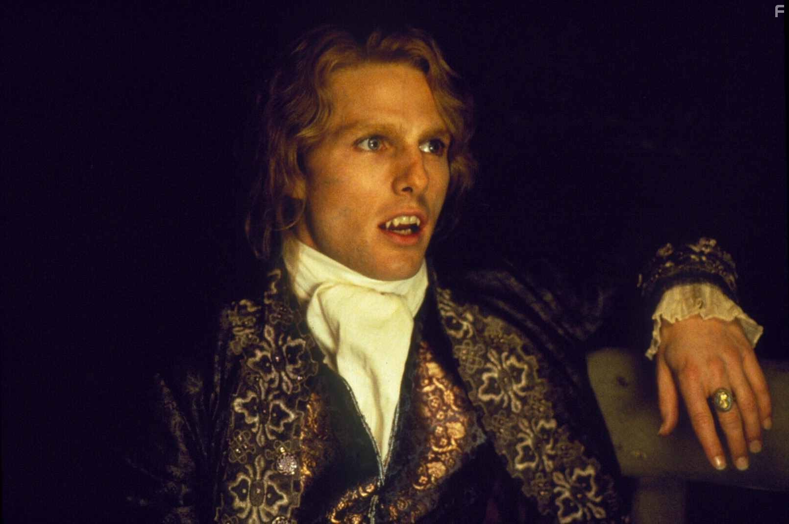 Интервью с вампиром