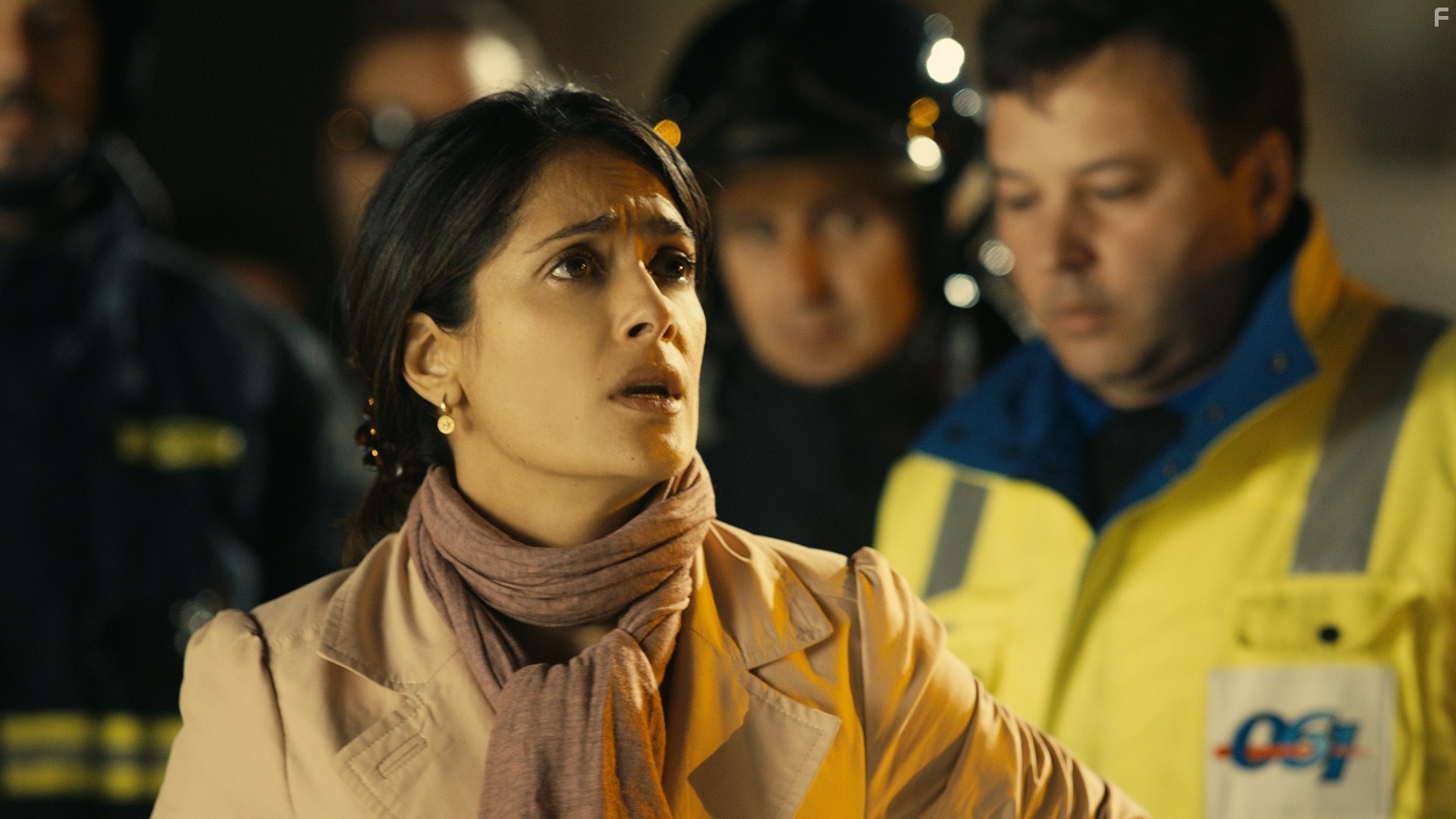 Salma Hayek in Последняя искра жизни (2011)