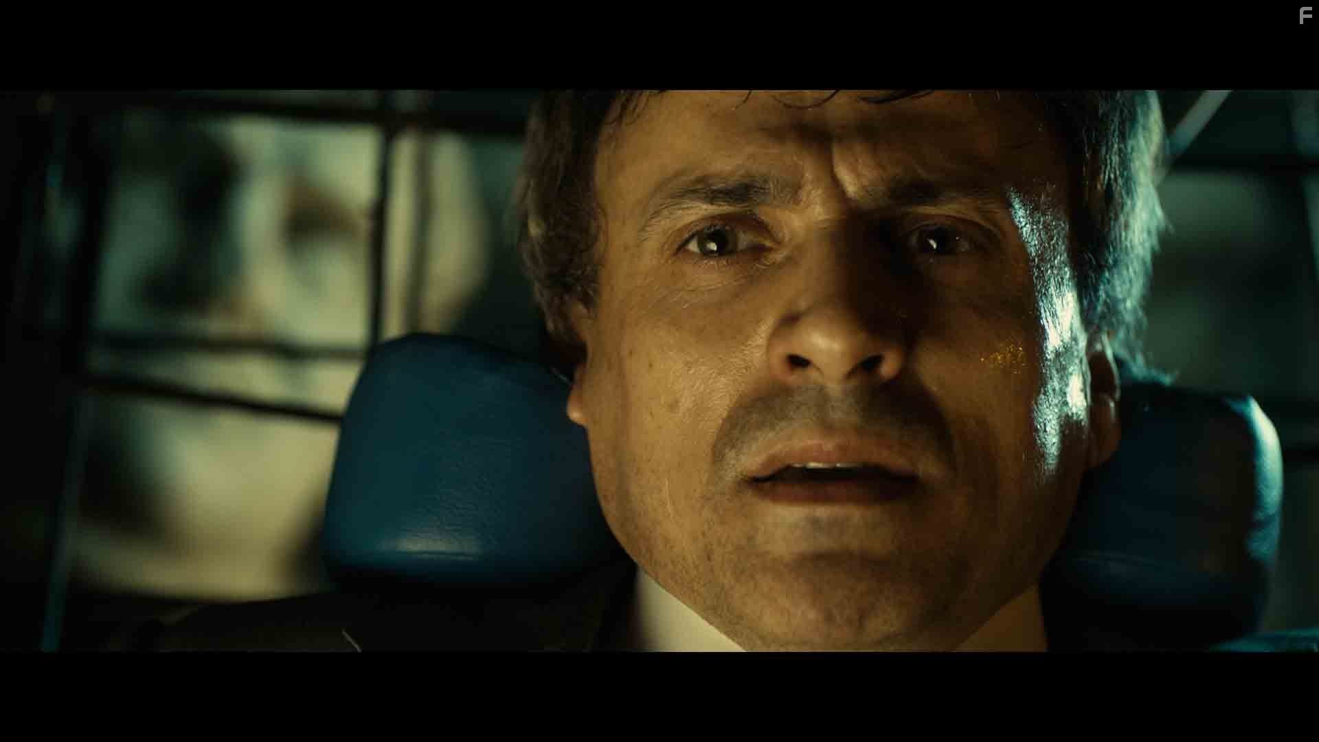 Jos? Mota in Последняя искра жизни (2011)