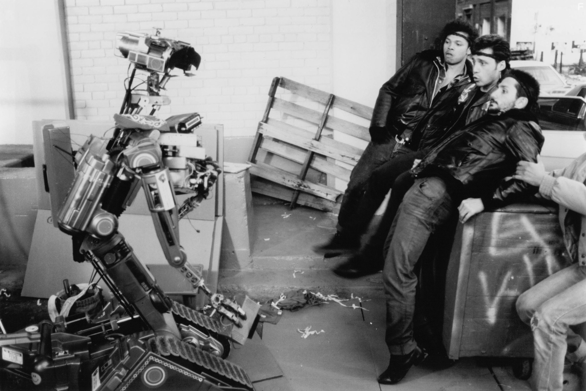 Короткое замыкание 2 (1988)