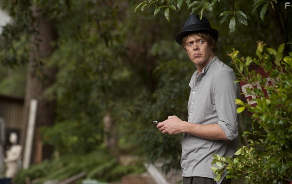 Kris Marshall in Свадебный разгром (2011)