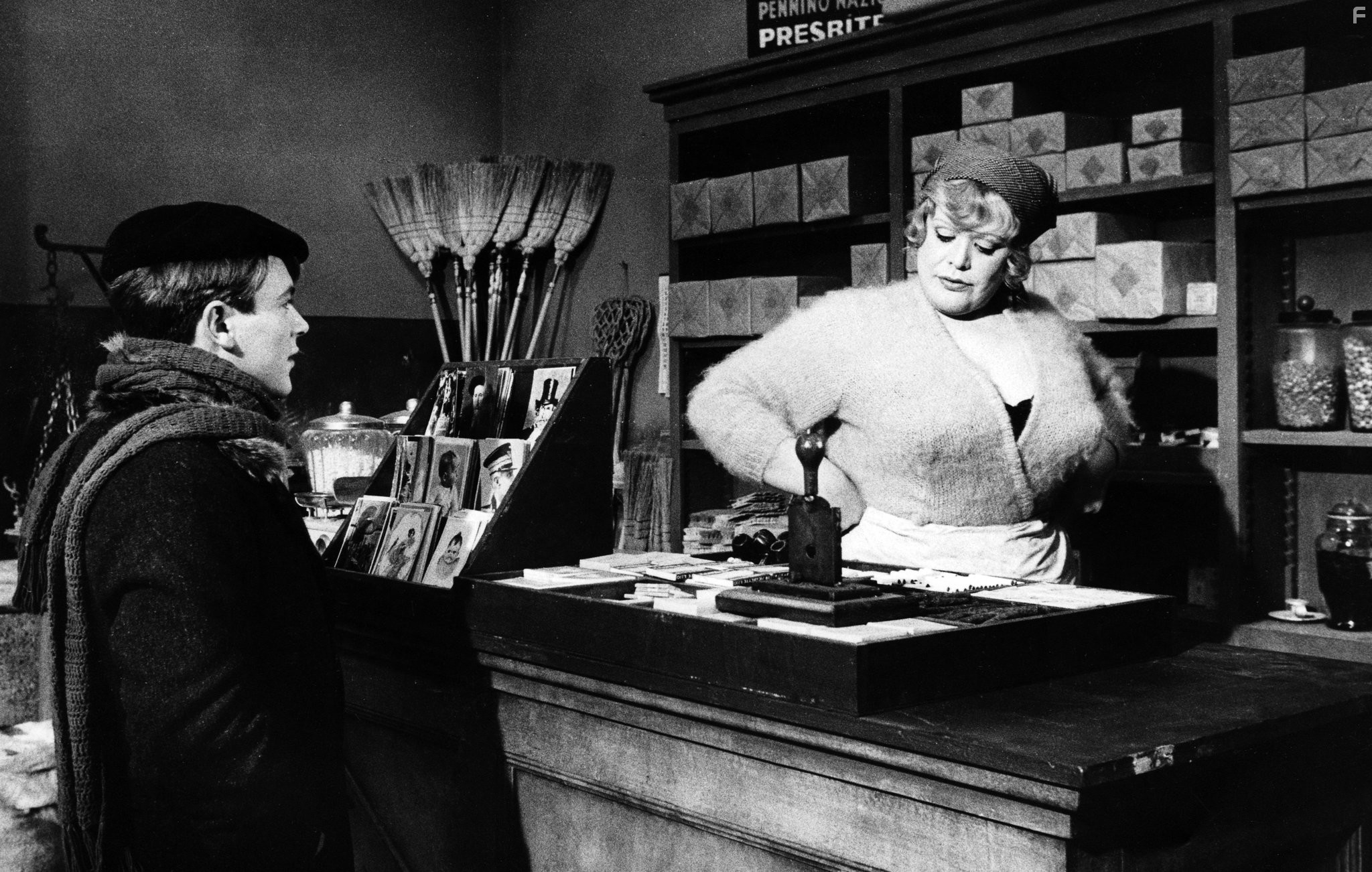 Maria Antonietta Beluzzi in Амаркорд (1973)