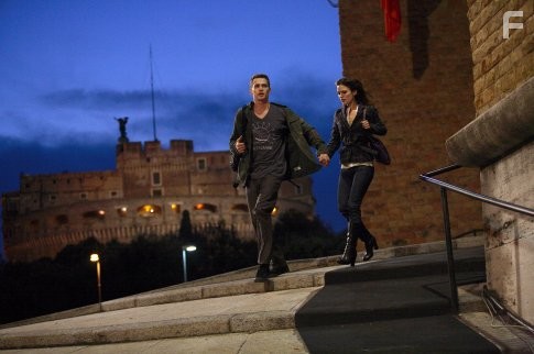 Hayden Christensen and Rachel Bilson in Телепорт (2008)