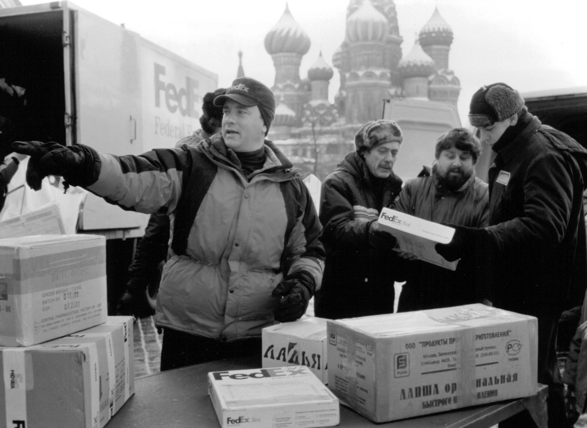 Tom Hanks in Изгой (2000)