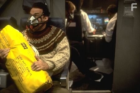 Tom Hanks in Изгой (2000)