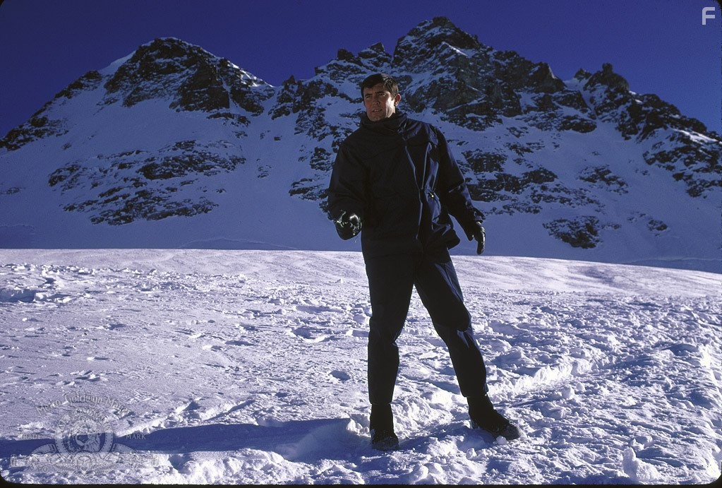 George Lazenby in На секретной службе Ее Величества (1969)