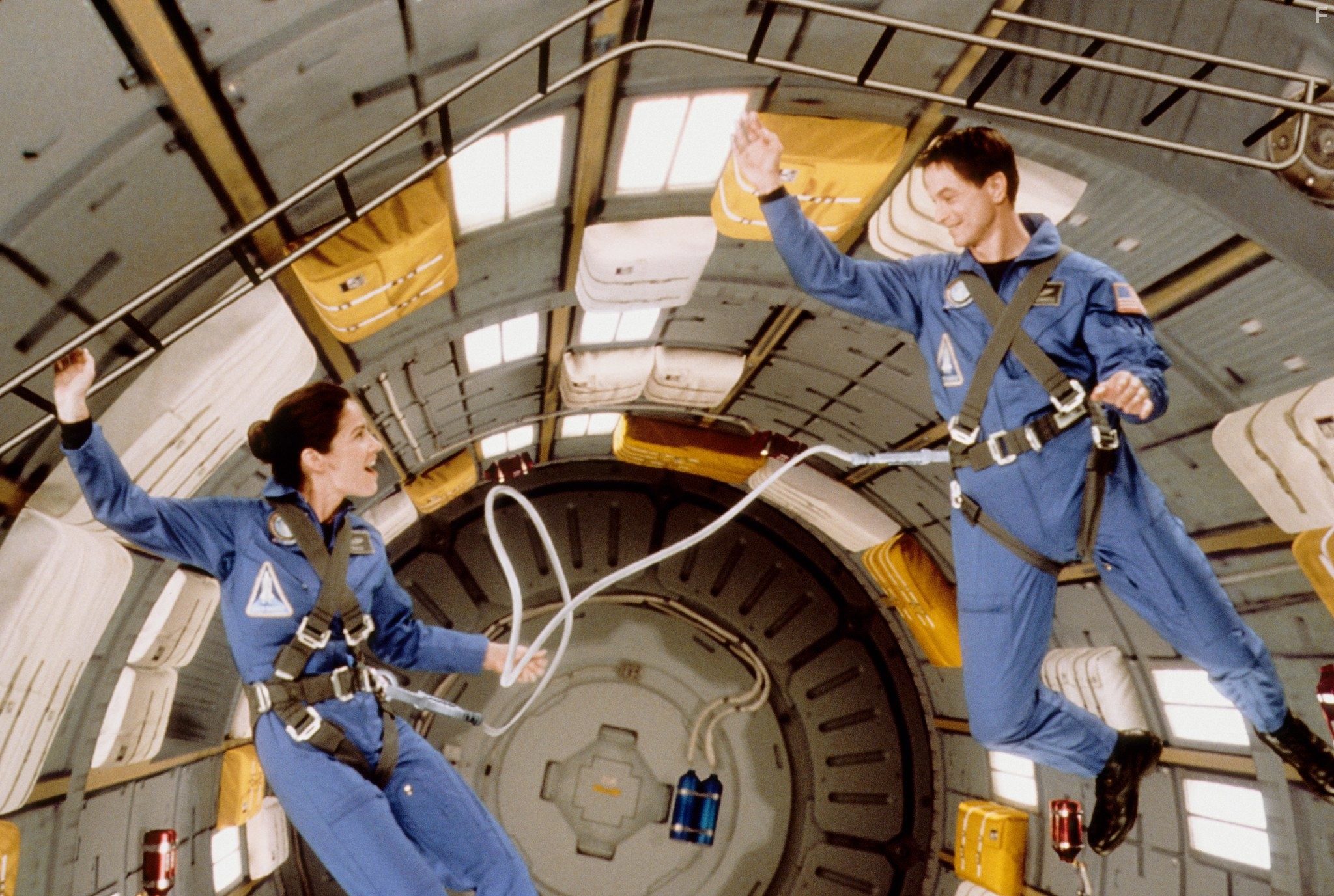 Gary Sinise and Kim Delaney in Миссия на Марс (2000)