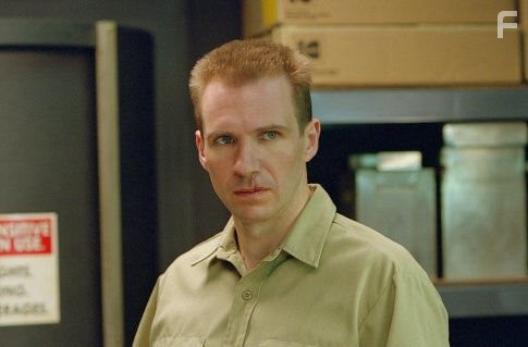 Ralph Fiennes in Красный Дракон (2002)